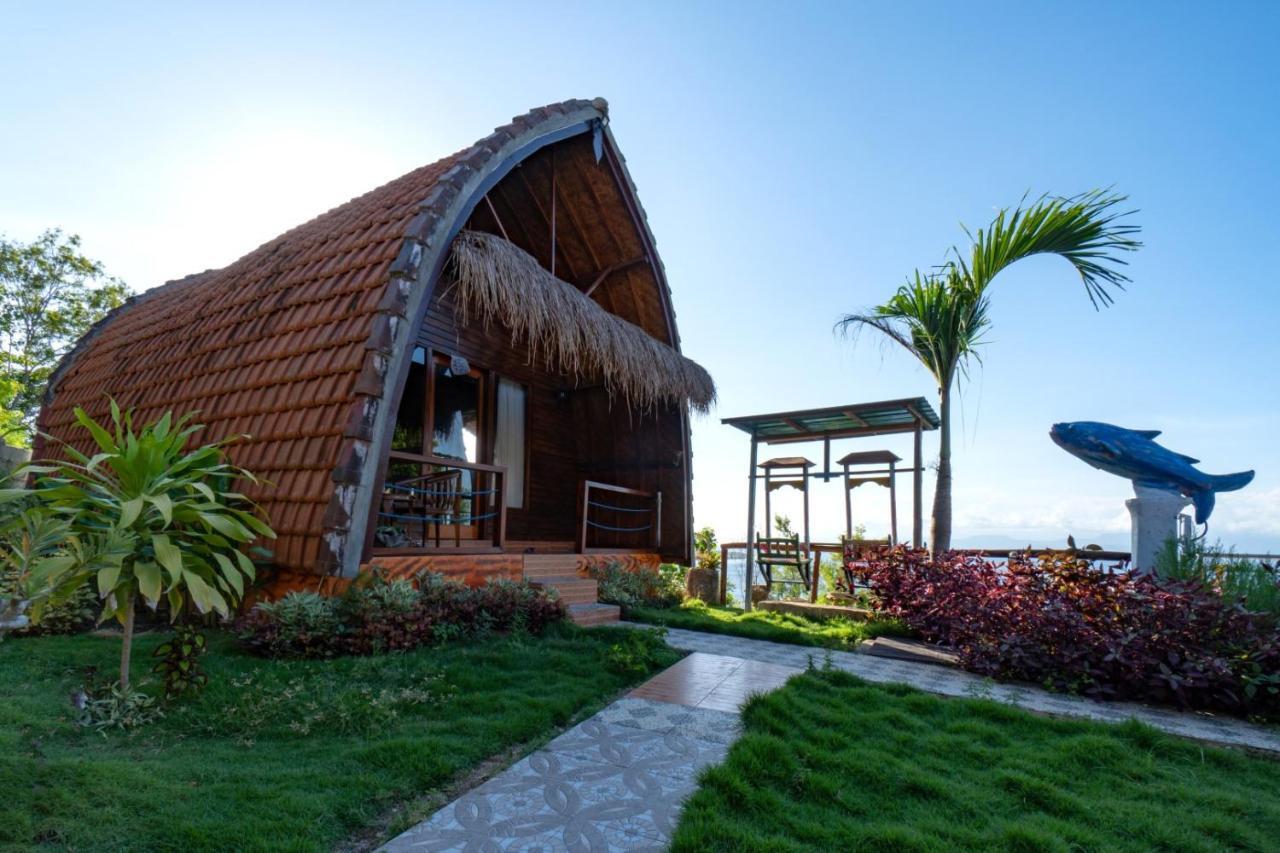 Sundi Ocean Bungalow By Abm Toyapakeh Екстериор снимка