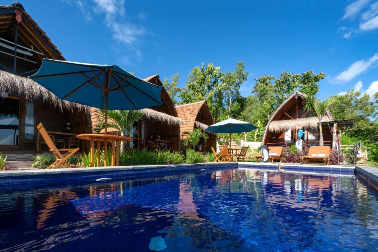 Sundi Ocean Bungalow By Abm Toyapakeh Екстериор снимка